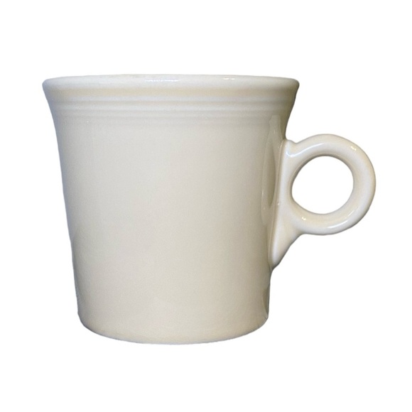 Fiesta Mug Light Yellow Ring Handle - Picture 1 of 3